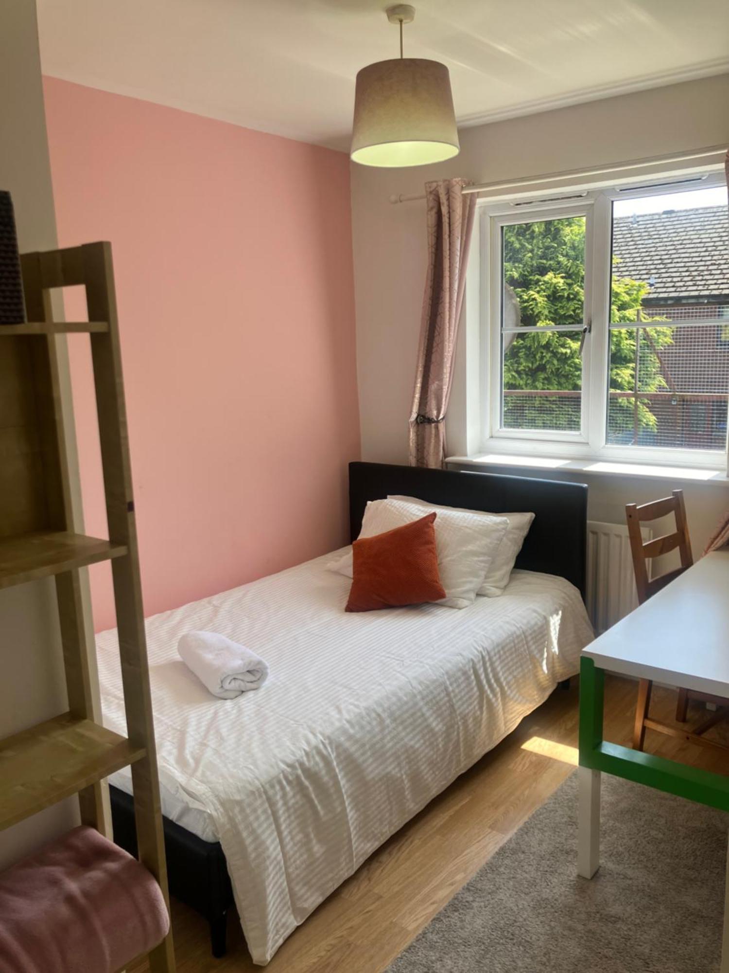 Urban Escape Glasgow Green Free Parking 20Min Walk To City Center Екстериор снимка